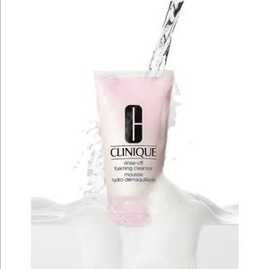 Clinique Rinse-Off Foaming Cleanser